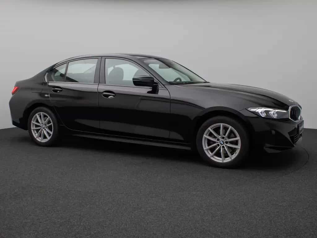 BMW 318 i DAB PDC Widscreen Geschwindigkeitsreg LED 10/2024-photo-3