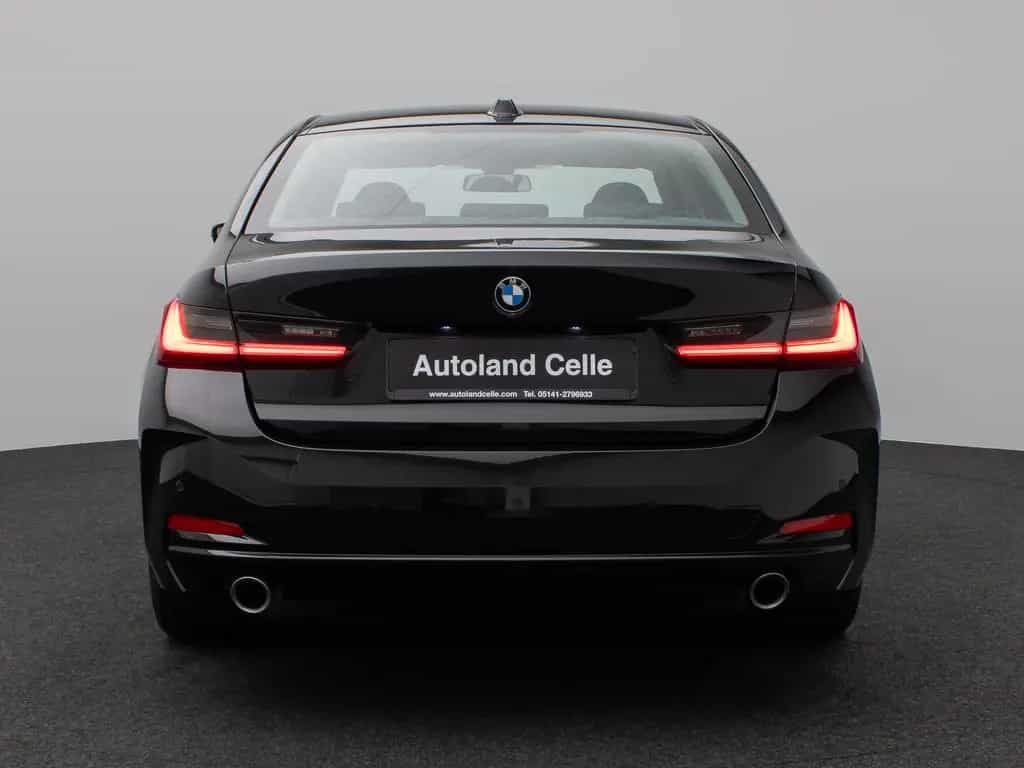 BMW 318 i DAB PDC Widscreen Geschwindigkeitsreg LED 10/2024-photo-7