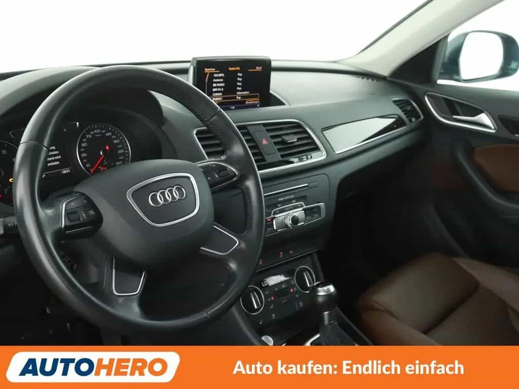 Audi Q3 1.4 TFSI ACT Design Aut.*NAVI*XENON*TEMPO* 01/2016-photo-10