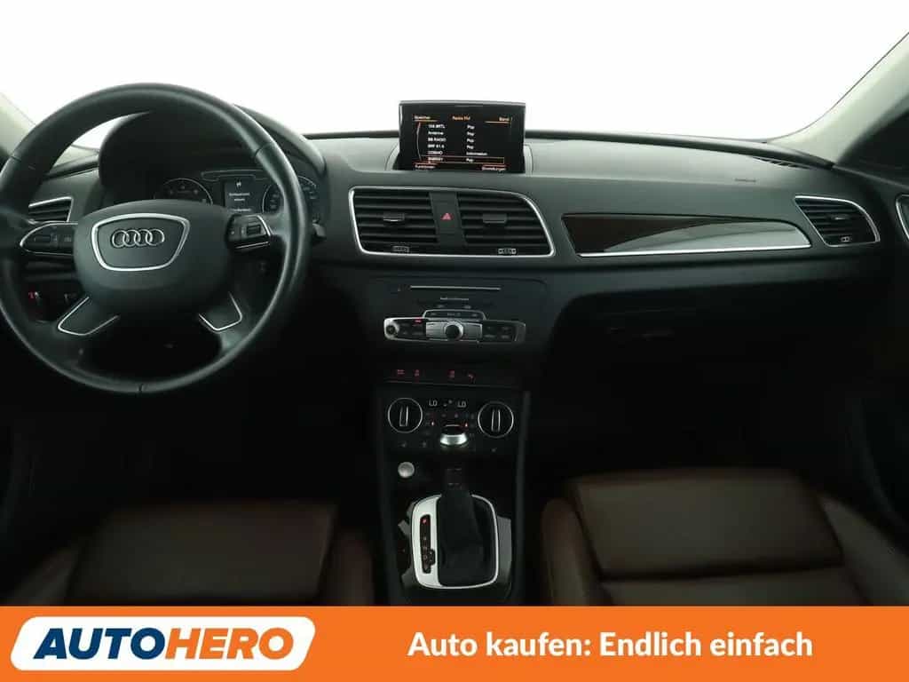 Audi Q3 1.4 TFSI ACT Design Aut.*NAVI*XENON*TEMPO* 01/2016-photo-11