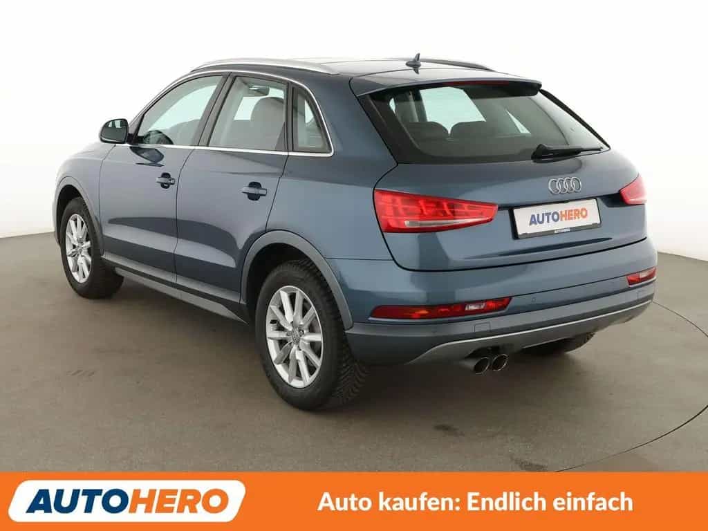 Audi Q3 1.4 TFSI ACT Design Aut.*NAVI*XENON*TEMPO* 01/2016-photo-3