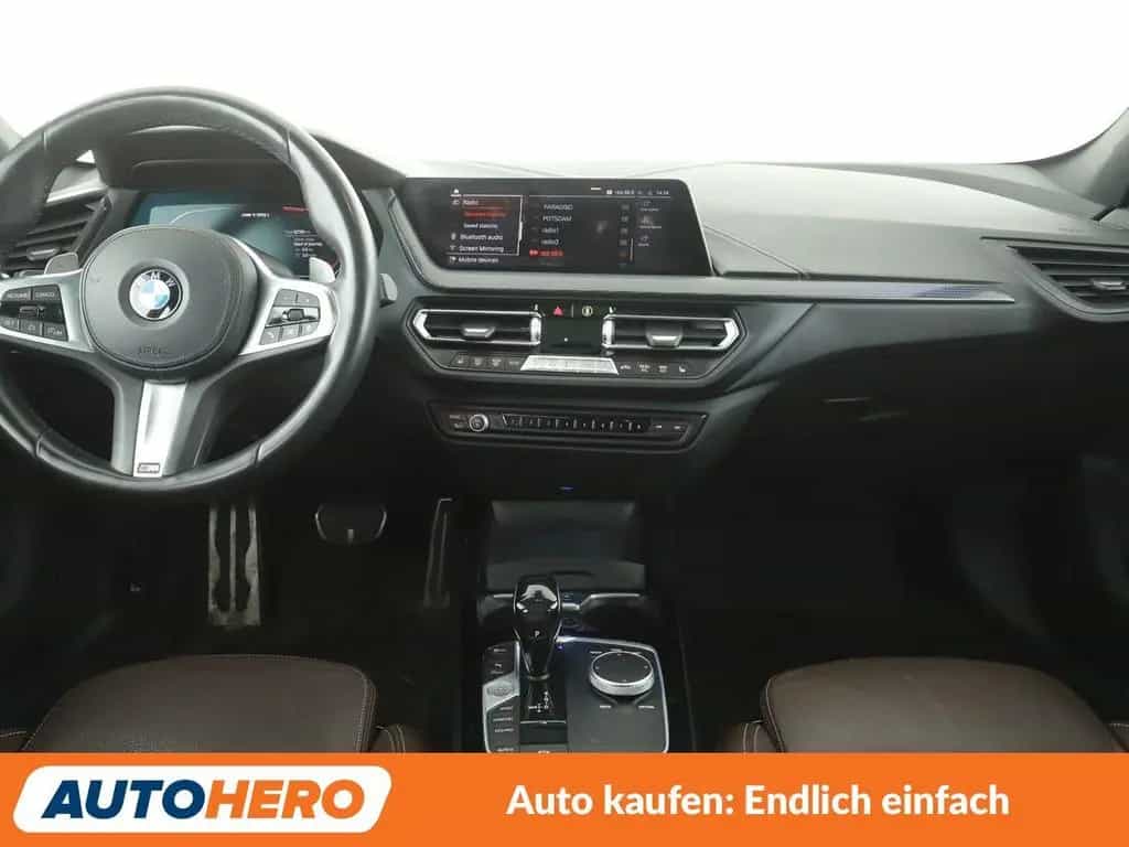 BMW M135 1er M135i xDrive Aut.*NAVI*TEMPO*PDC*SHZ*ALU* 07/2020-photo-11