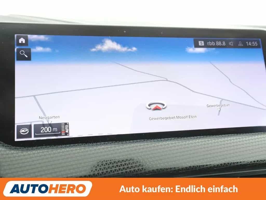 BMW M135 1er M135i xDrive Aut.*NAVI*TEMPO*PDC*SHZ*ALU* 07/2020-photo-21