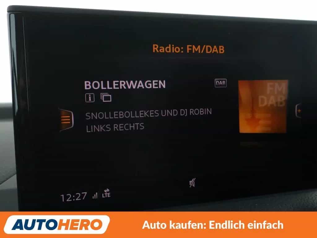 Audi Q2 1.0 TFSI ultra Sport Aut.*S-LINE*LED*TEMPO* 04/2017-photo-20
