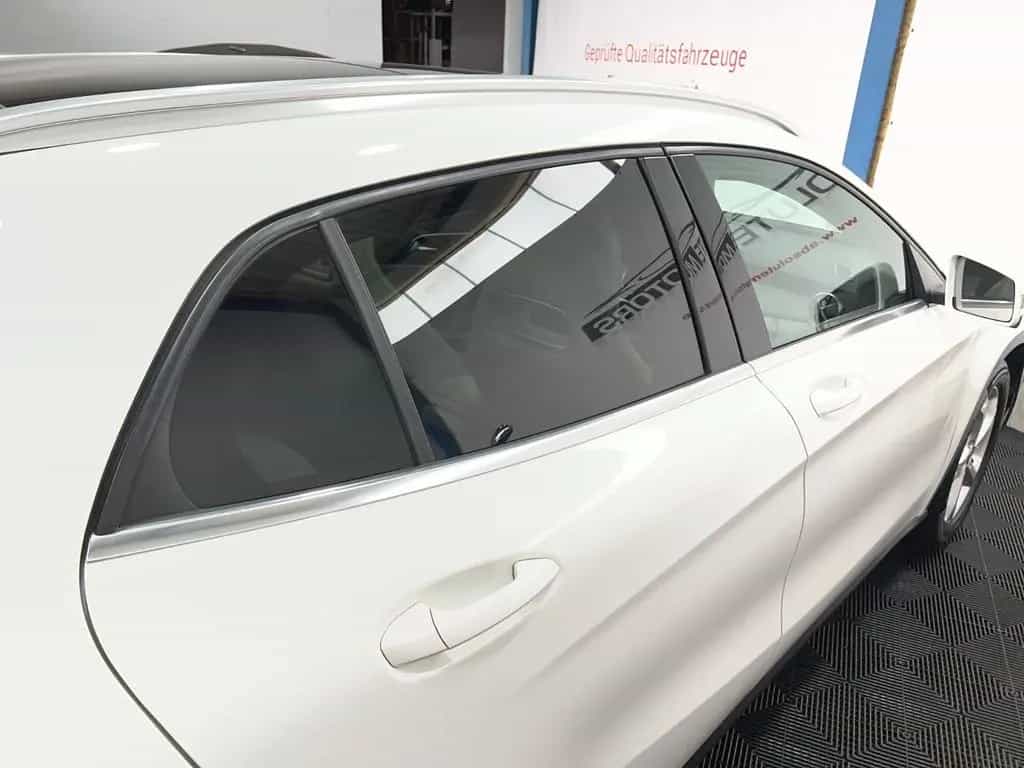 Mercedes-Benz GLA 180 Urban *Autom *LED-SW *Pano *DAB 07/2019-photo-14