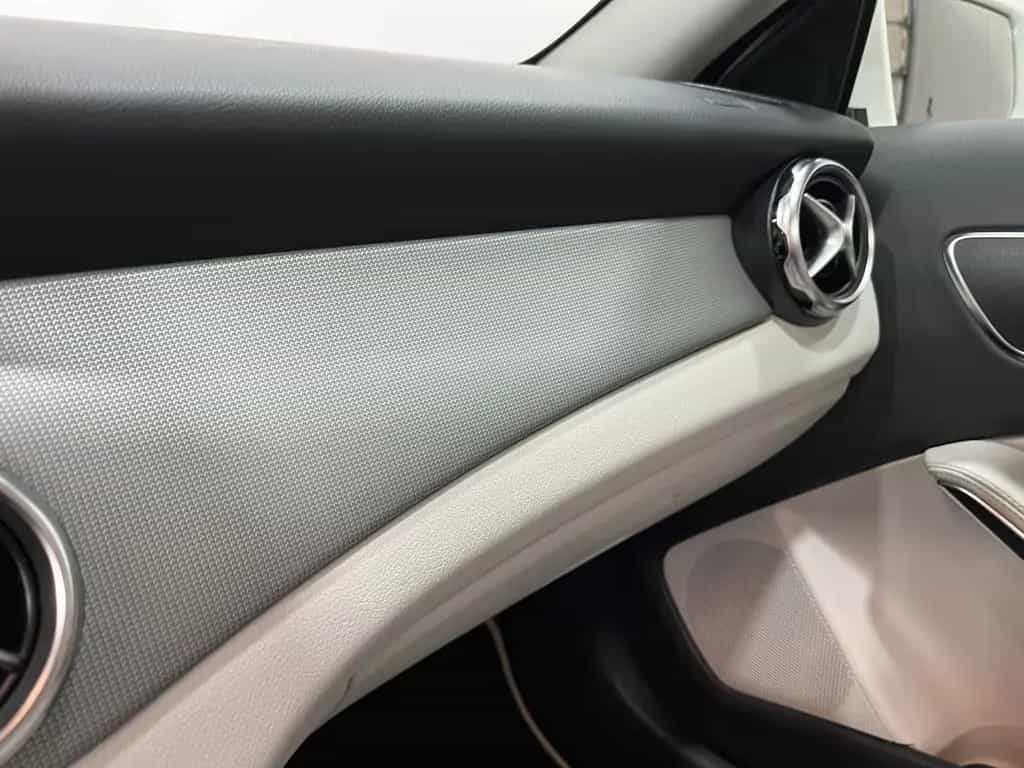 Mercedes-Benz GLA 180 Urban *Autom *LED-SW *Pano *DAB 07/2019-photo-35