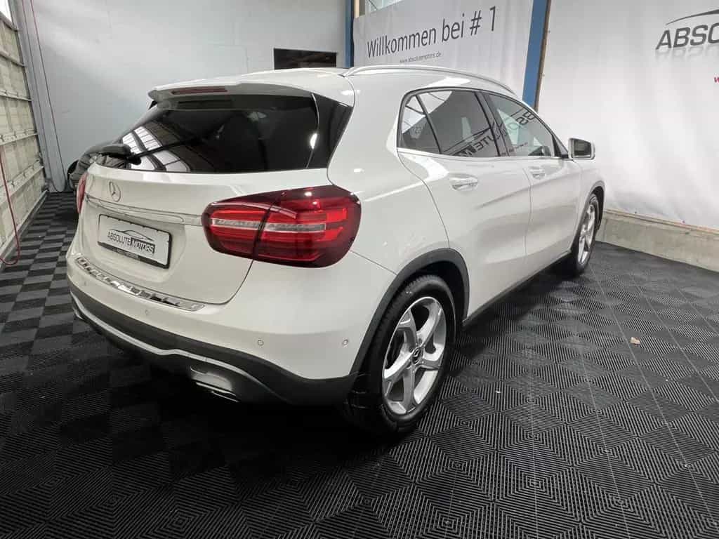 Mercedes-Benz GLA 180 Urban *Autom *LED-SW *Pano *DAB 07/2019-photo-6