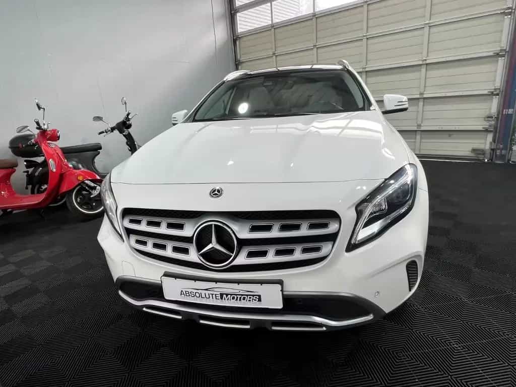 Mercedes-Benz GLA 180 Urban *Autom *LED-SW *Pano *DAB 07/2019-photo-9