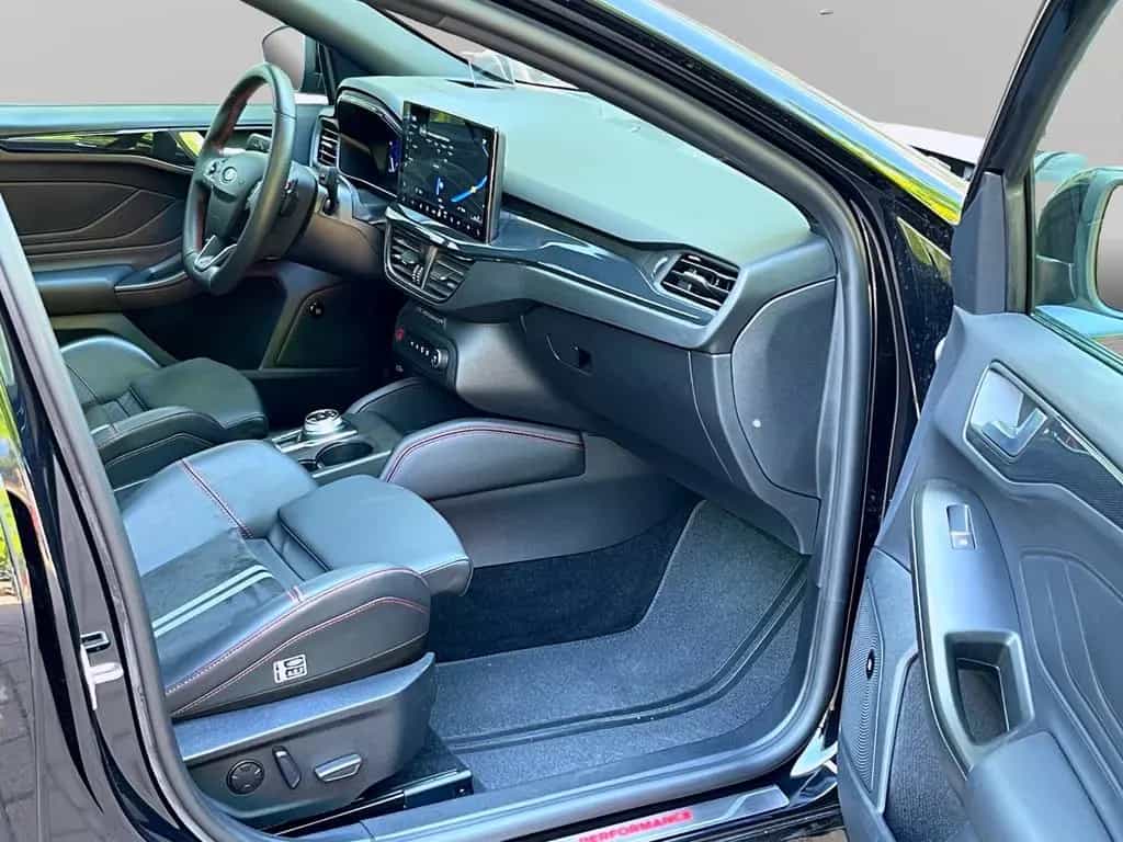 Ford Focus 2,3 ST X PERFORMANCE AUTOM B&O PANO GARANT 02/2023-photo-17