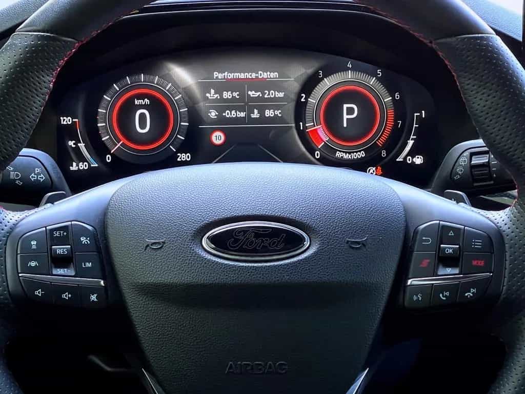 Ford Focus 2,3 ST X PERFORMANCE AUTOM B&O PANO GARANT 02/2023-photo-44