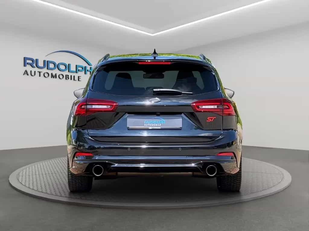 Ford Focus 2,3 ST X PERFORMANCE AUTOM B&O PANO GARANT 02/2023-photo-5