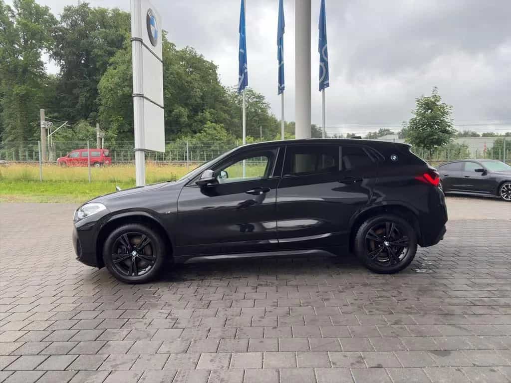 BMW X2 sDrive20i M Sport AHK Panorama Rückfahrkamera 12/2021-photo-13