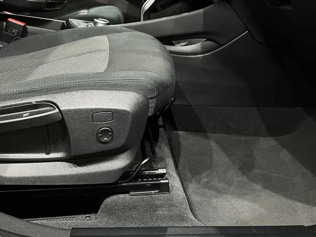 BMW X1 sDrive 20 d Advantage|AUTOM|5*JAHRE*GARANTIE 05/2022-photo-29