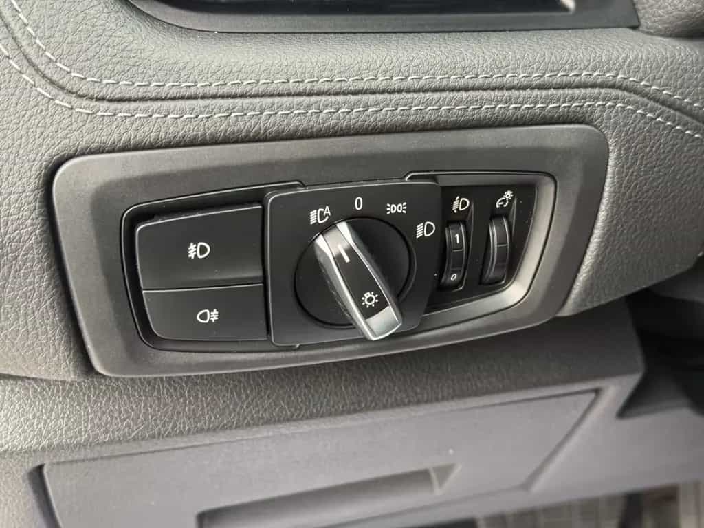 BMW 220 Gran Tourer 220 d xDrive GT Luxury Line LED Leder Pano. 11/2020-photo-16