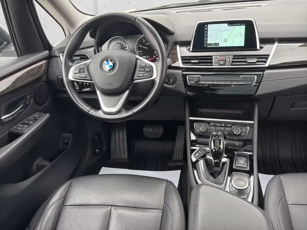 BMW 220 Gran Tourer 220 d xDrive GT Luxury Line LED Leder Pano. 11/2020-photo-4