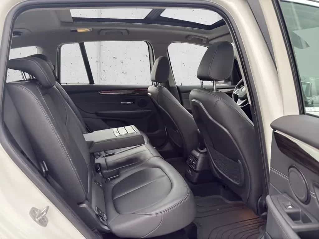 BMW 220 Gran Tourer 220 d xDrive GT Luxury Line LED Leder Pano. 11/2020-photo-9