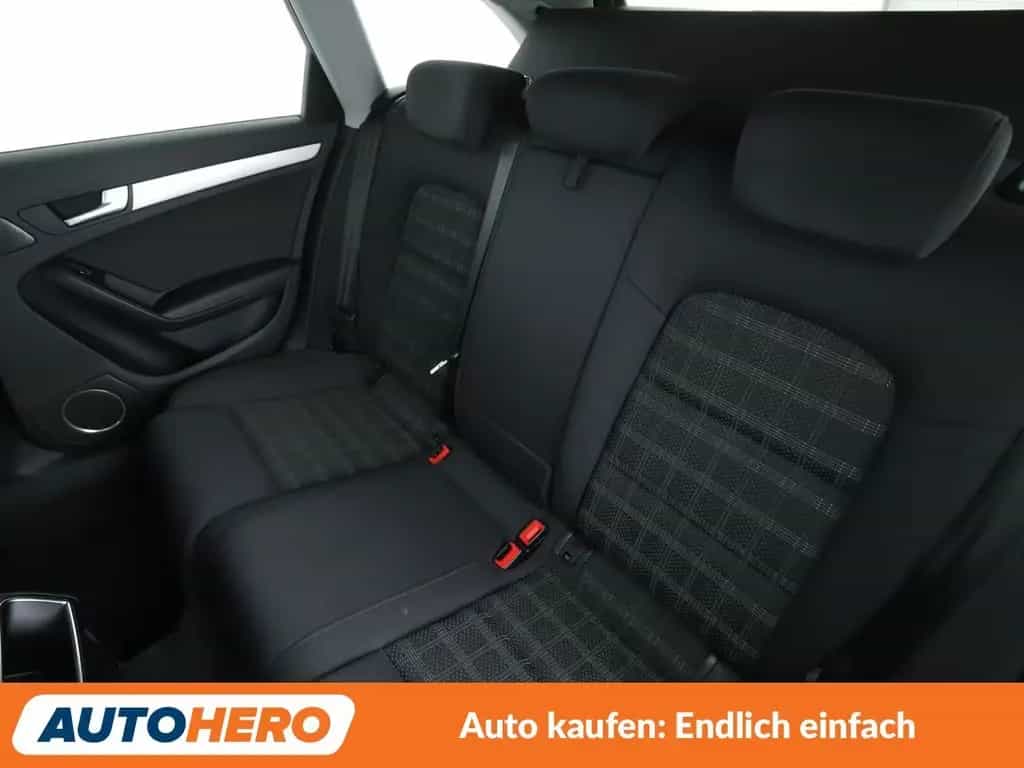 Audi A4 2.0 TDI quattro Ambition*NAVI*XENON*TEMPO*PDC 09/2015-photo-13