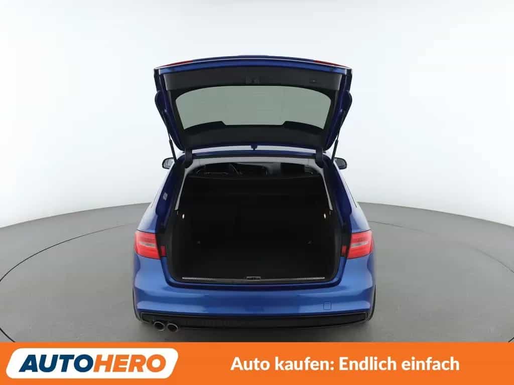 Audi A4 2.0 TDI quattro Ambition*NAVI*XENON*TEMPO*PDC 09/2015-photo-16