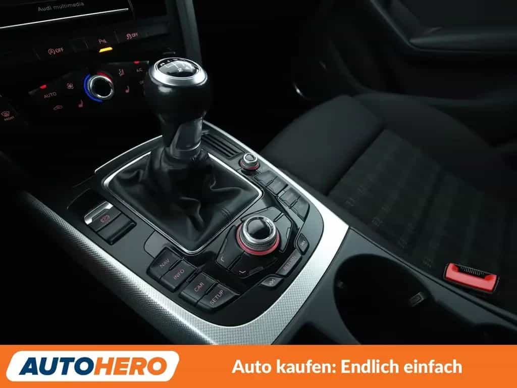 Audi A4 2.0 TDI quattro Ambition*NAVI*XENON*TEMPO*PDC 09/2015-photo-23