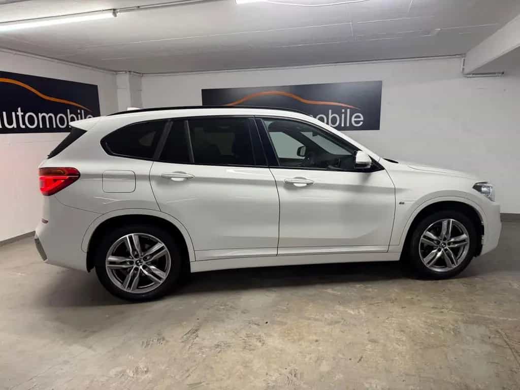 BMW X1 sDrive 18 i M Sport //M-Paket 03/2018-photo-2