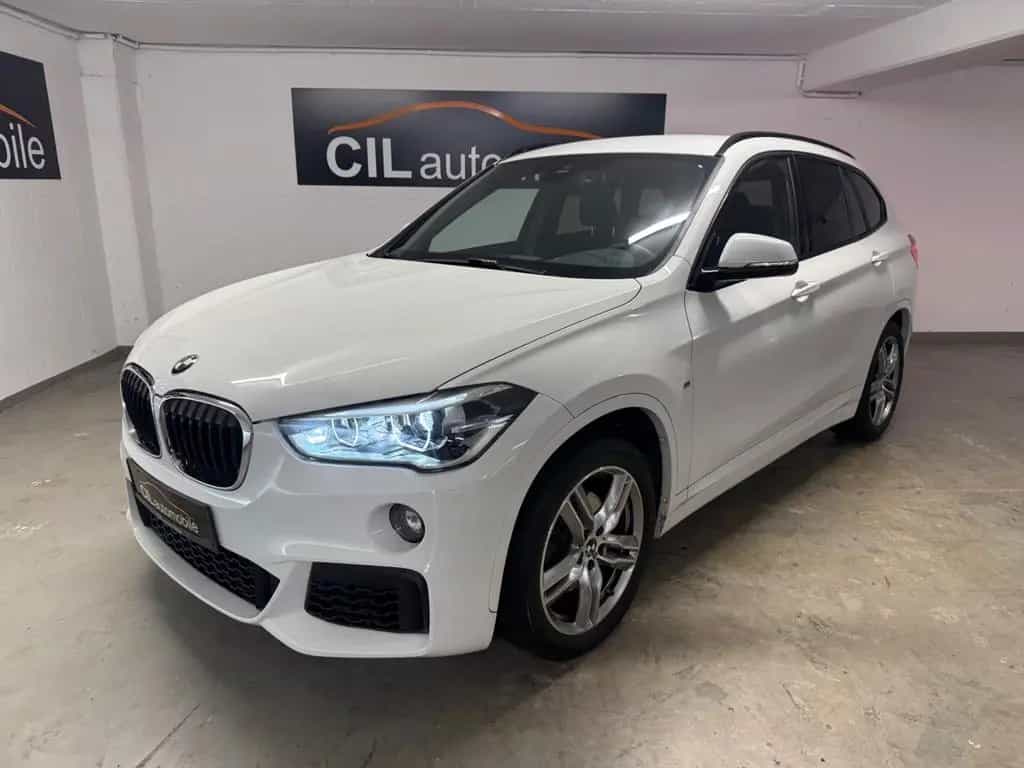 BMW X1 sDrive 18 i M Sport //M-Paket 03/2018-photo-9