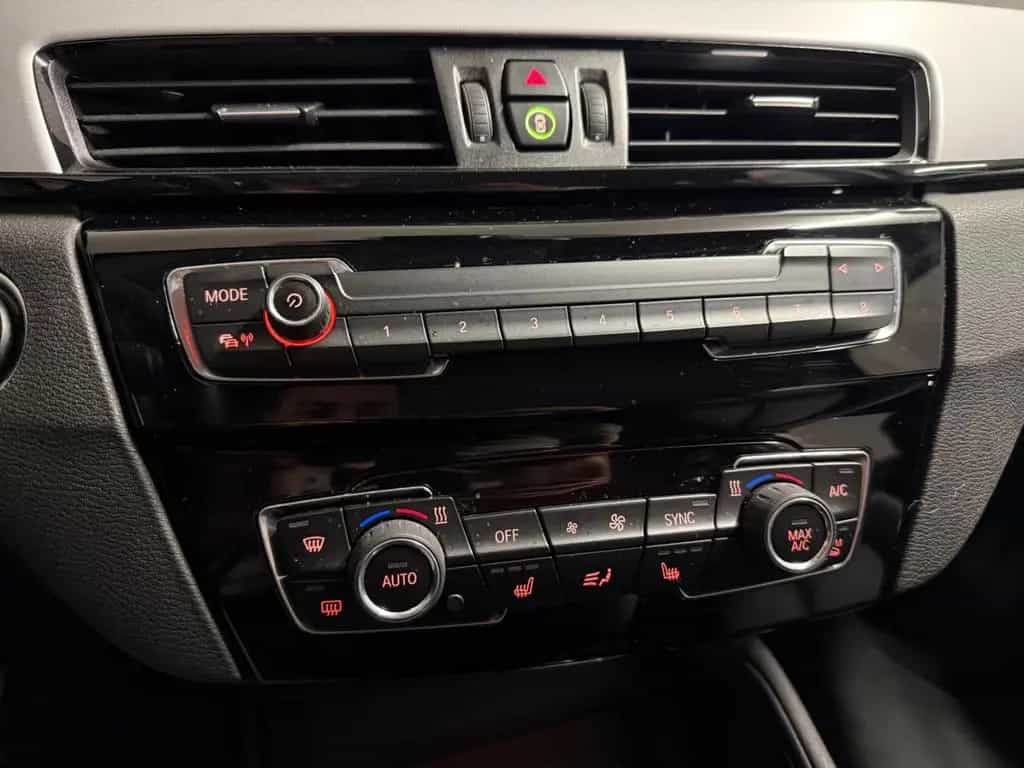 BMW X1 sDrive 18 i Advantage *AUTOMATIK*NAVI* 10/2019-photo-19