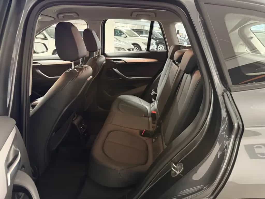 BMW X1 sDrive 18 i Advantage *AUTOMATIK*NAVI* 10/2019-photo-20