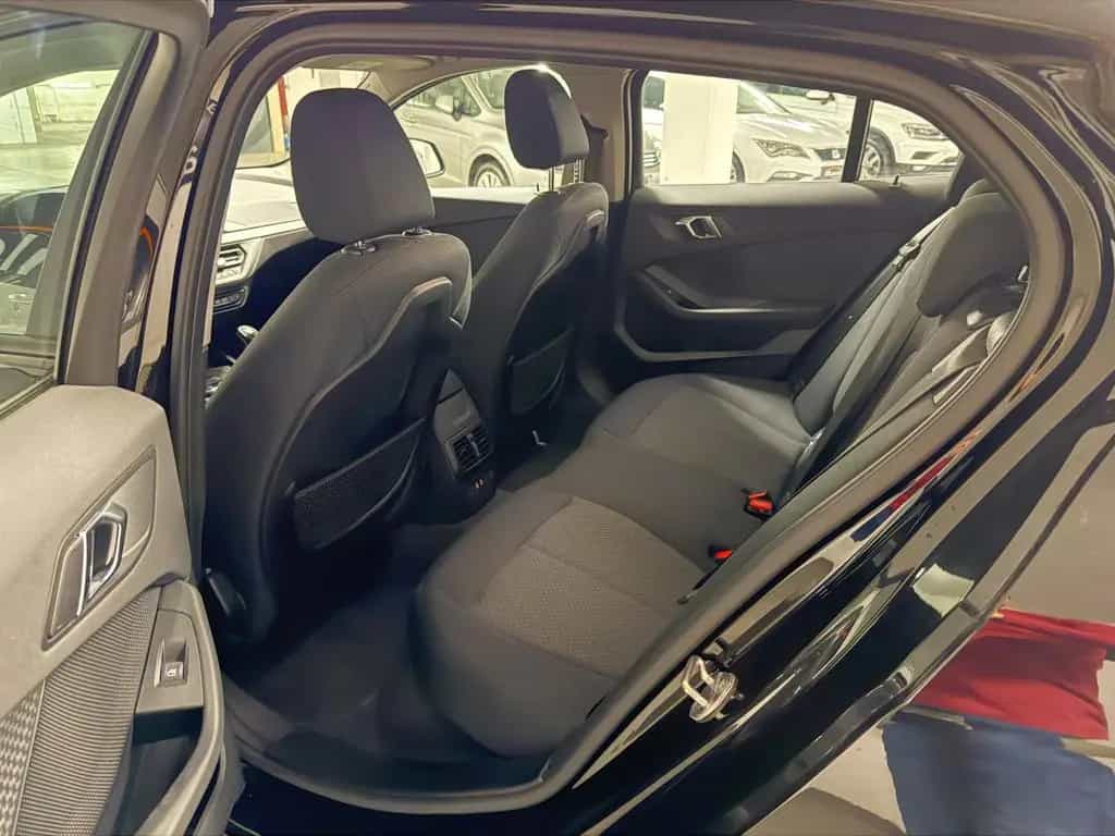 BMW 118 1 Limousine 118 i Advantage 02/2020-photo-11