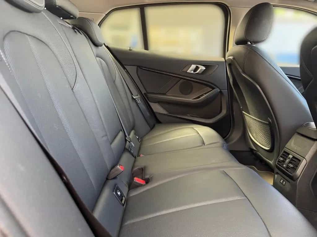 BMW 118 i LUXURY +LEDER+NAVI+LED+PDC+SHZ+PRIVACY+MFL 07/2020-photo-26