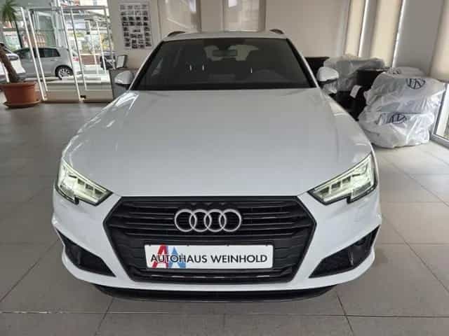 Audi A4 Avant S-Line¹ 2.0 TDI S-TRON MATRIX eHECK 8FA 04/2019-photo-4