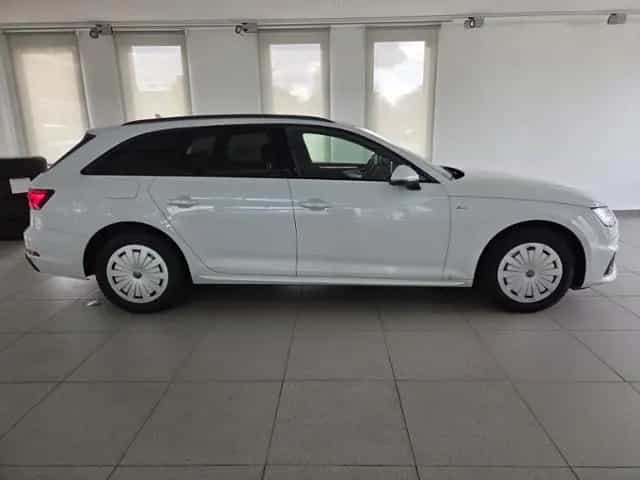 Audi A4 Avant S-Line¹ 2.0 TDI S-TRON MATRIX eHECK 8FA 04/2019-photo-6