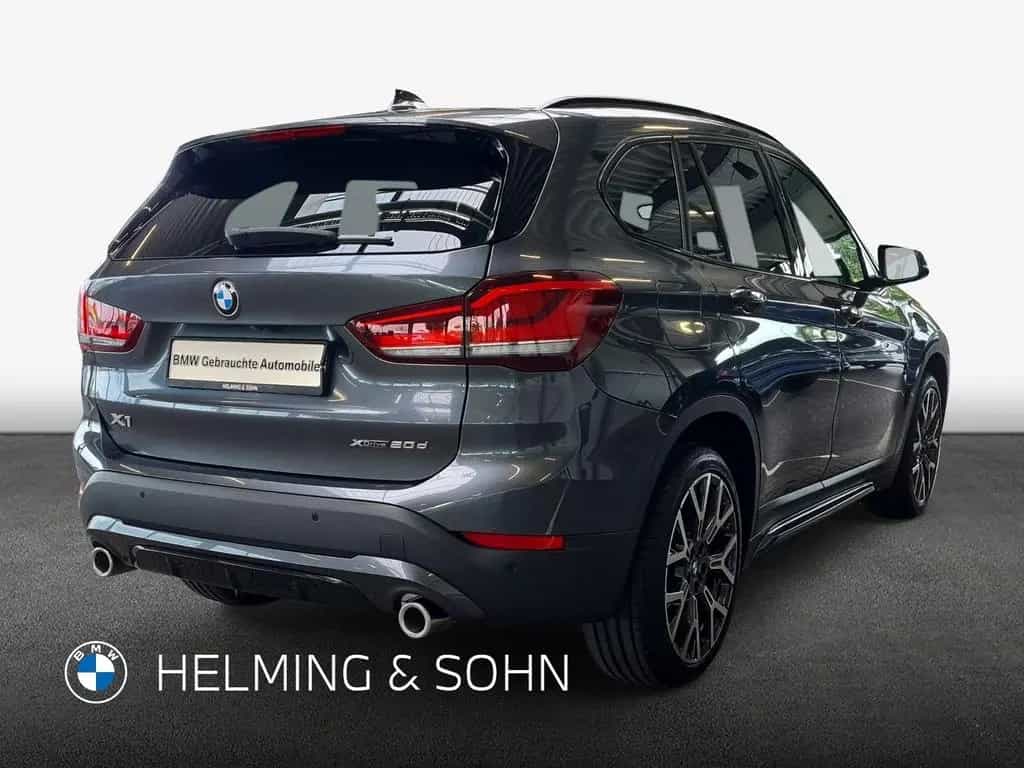 BMW X1 xDrive20d Sport Line HiFi LED AHK RFK Navi uv 11/2019-photo-1