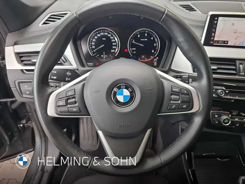 BMW X1 xDrive20d Sport Line HiFi LED AHK RFK Navi uv 11/2019-photo-14