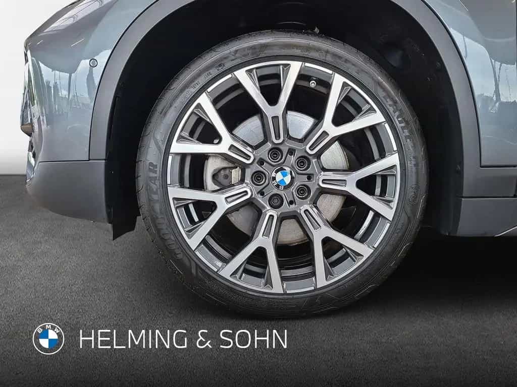 BMW X1 xDrive20d Sport Line HiFi LED AHK RFK Navi uv 11/2019-photo-5