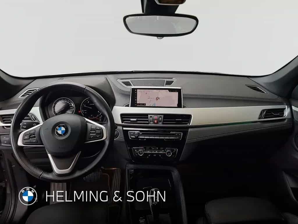 BMW X1 xDrive20d Sport Line HiFi LED AHK RFK Navi uv 11/2019-photo-6