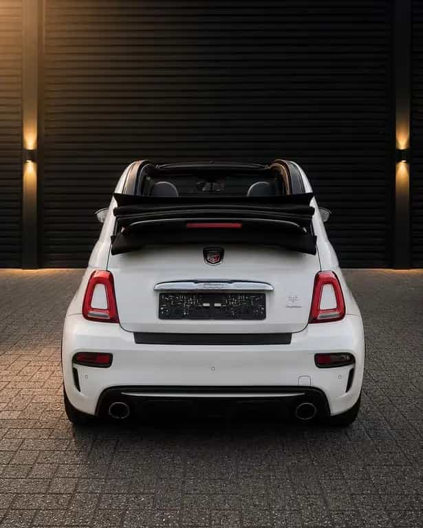 Abarth 595C 1.4 T-Jet 16V Cabrio Automat 04/2016-photo-2