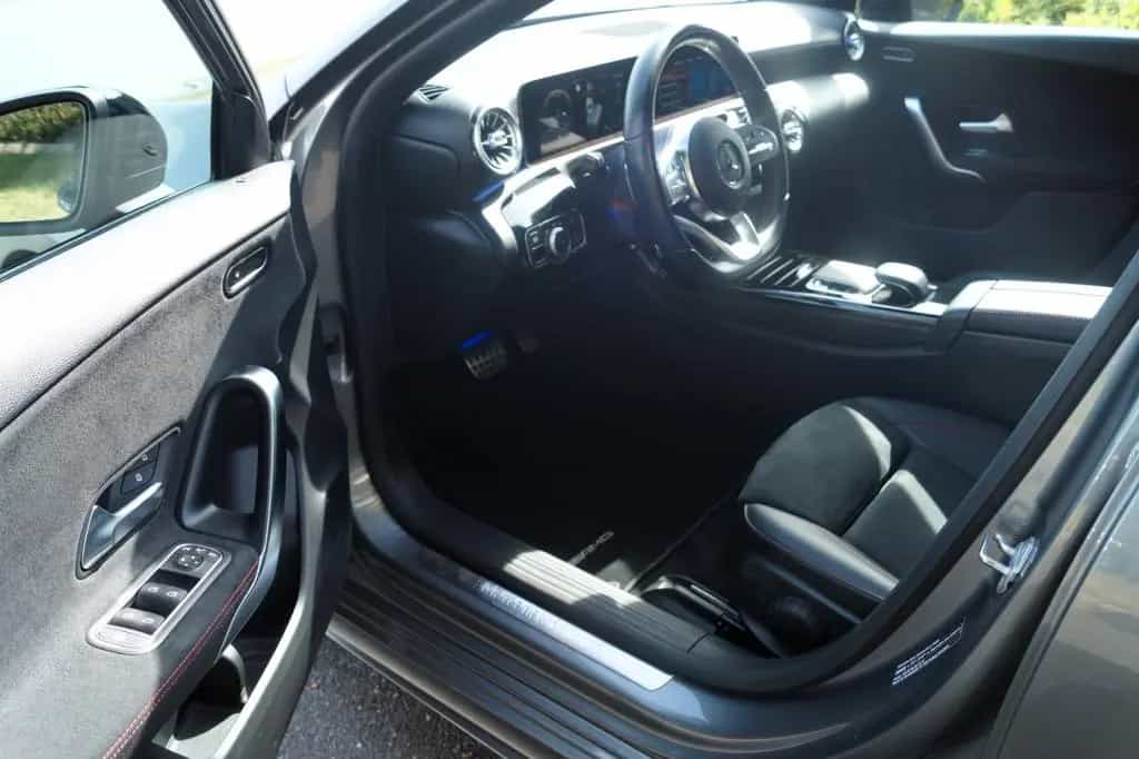Mercedes-Benz A 250 AMG Line/ Night-Paket/ Pano. SHD/ Euro 6d- 02/2019-photo-29