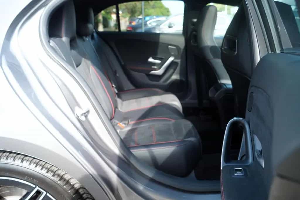 Mercedes-Benz A 250 AMG Line/ Night-Paket/ Pano. SHD/ Euro 6d- 02/2019-photo-8