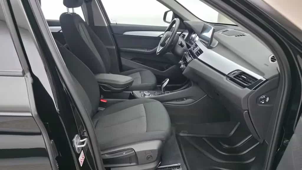 BMW X1 xDrive18d,  Head UP, Komfortzugang, AHK 08/2020-photo-16