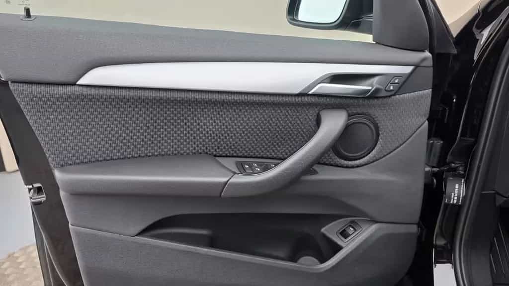 BMW X1 xDrive18d,  Head UP, Komfortzugang, AHK 08/2020-photo-21