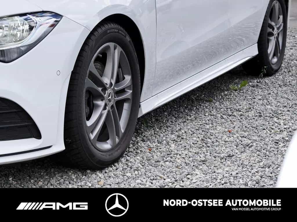 Mercedes-Benz CLA 200 Shooting Brake CLA 200 d SB AMG PANO NIGHT PAKET PARK PAKET MBU 02/2023-photo-4