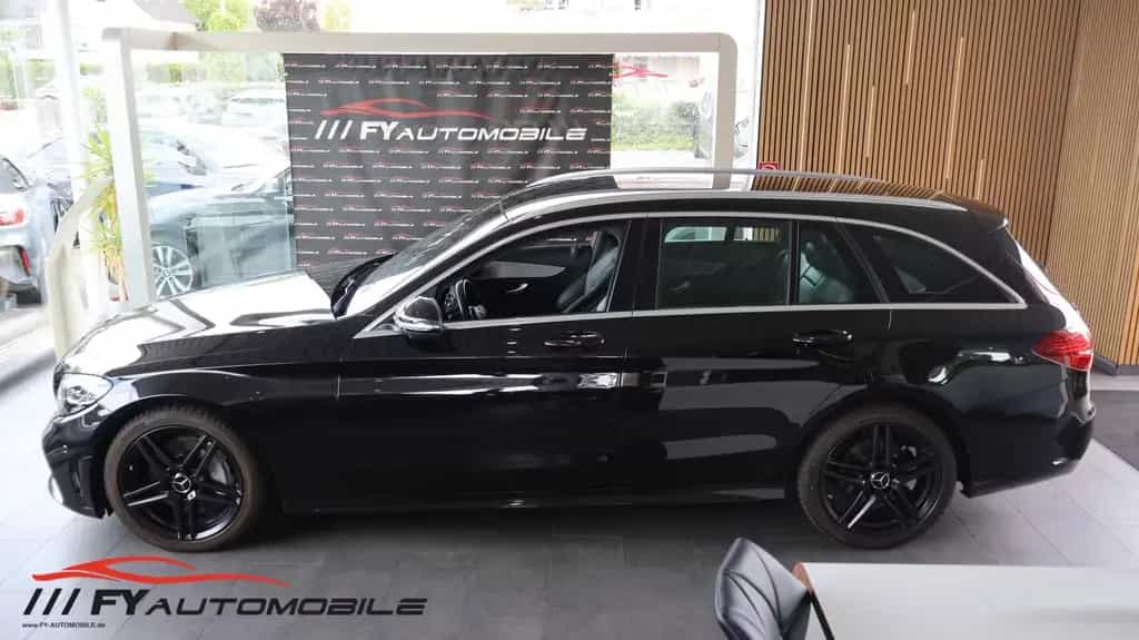 Mercedes-Benz C 300 C 300 d T AMG Line* LED* AHK* Garantie* 03/2020-photo-1