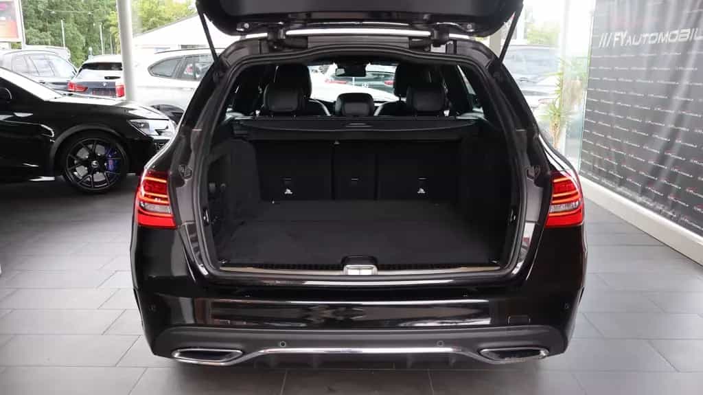 Mercedes-Benz C 300 C 300 d T AMG Line* LED* AHK* Garantie* 03/2020-photo-4