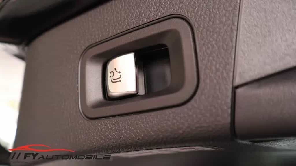 Mercedes-Benz C 300 C 300 d T AMG Line* LED* AHK* Garantie* 03/2020-photo-6