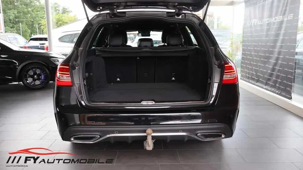 Mercedes-Benz C 300 C 300 d T AMG Line* LED* AHK* Garantie* 03/2020-photo-7