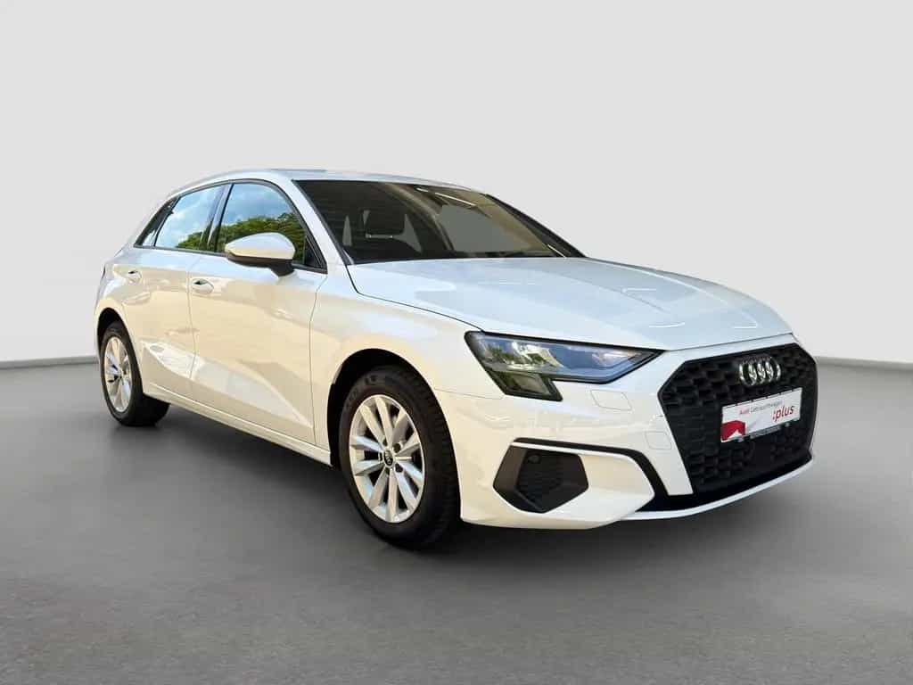 Audi A3 Sportback 30 TFSI Business Spiegel+ el.Heck v 03/2022-photo-3