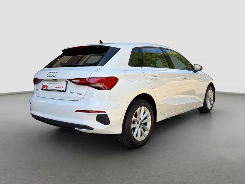Audi A3 Sportback 30 TFSI Business Spiegel+ el.Heck v 03/2022-photo-4
