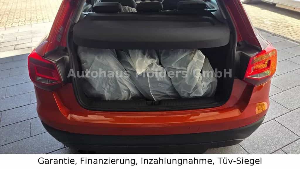 Audi Q2 1,4 TFSI *Garantie*AHK*229€ mtl. 07/2018-photo-10