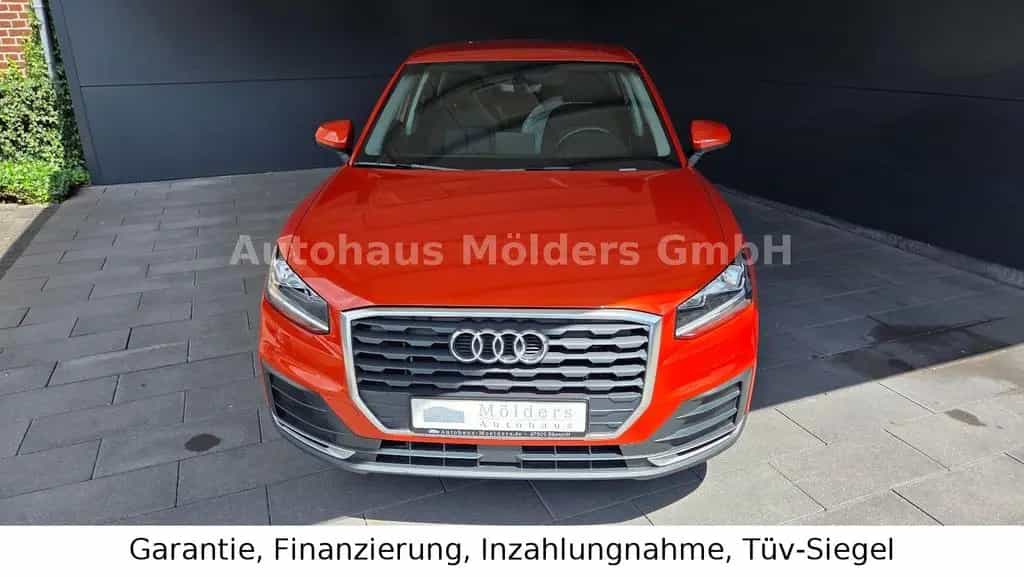 Audi Q2 1,4 TFSI *Garantie*AHK*229€ mtl. 07/2018-photo-3