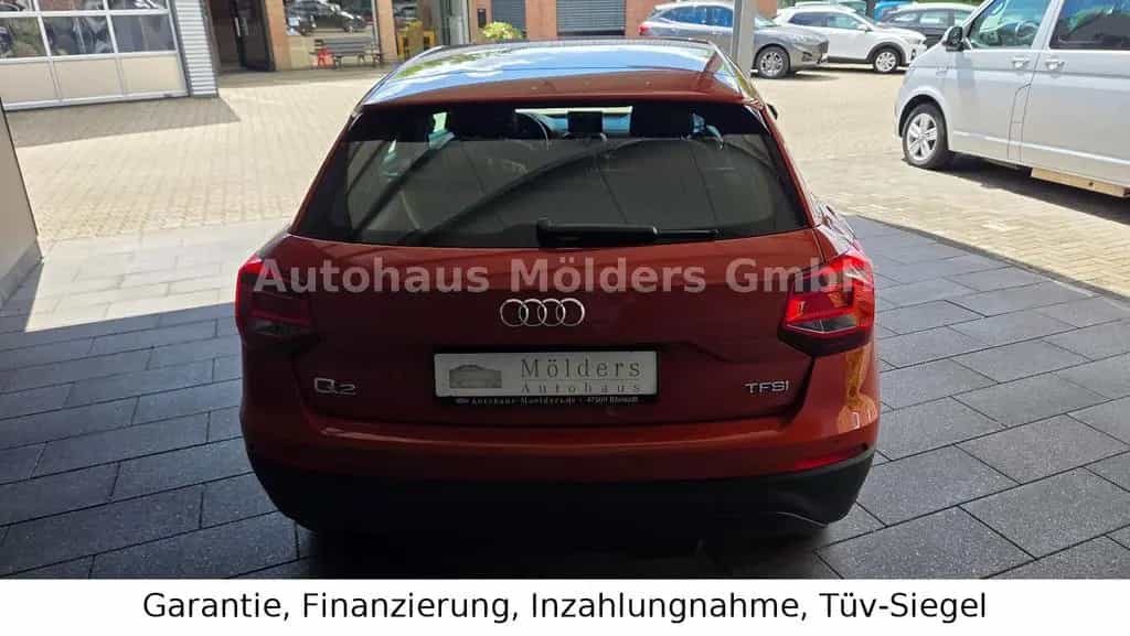 Audi Q2 1,4 TFSI *Garantie*AHK*229€ mtl. 07/2018-photo-4